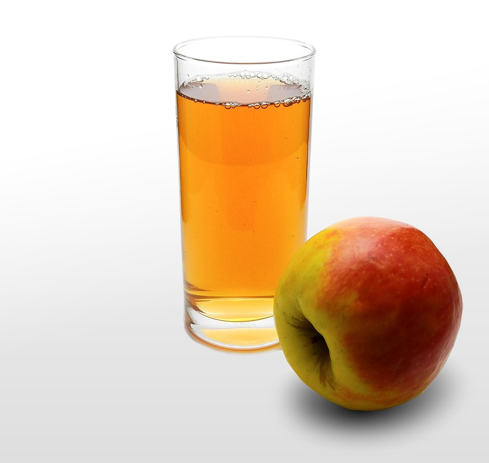 Transmission measurement is very suitable for beverages with high light transmittance, such as apple juice, and can accurately reflect the true color
